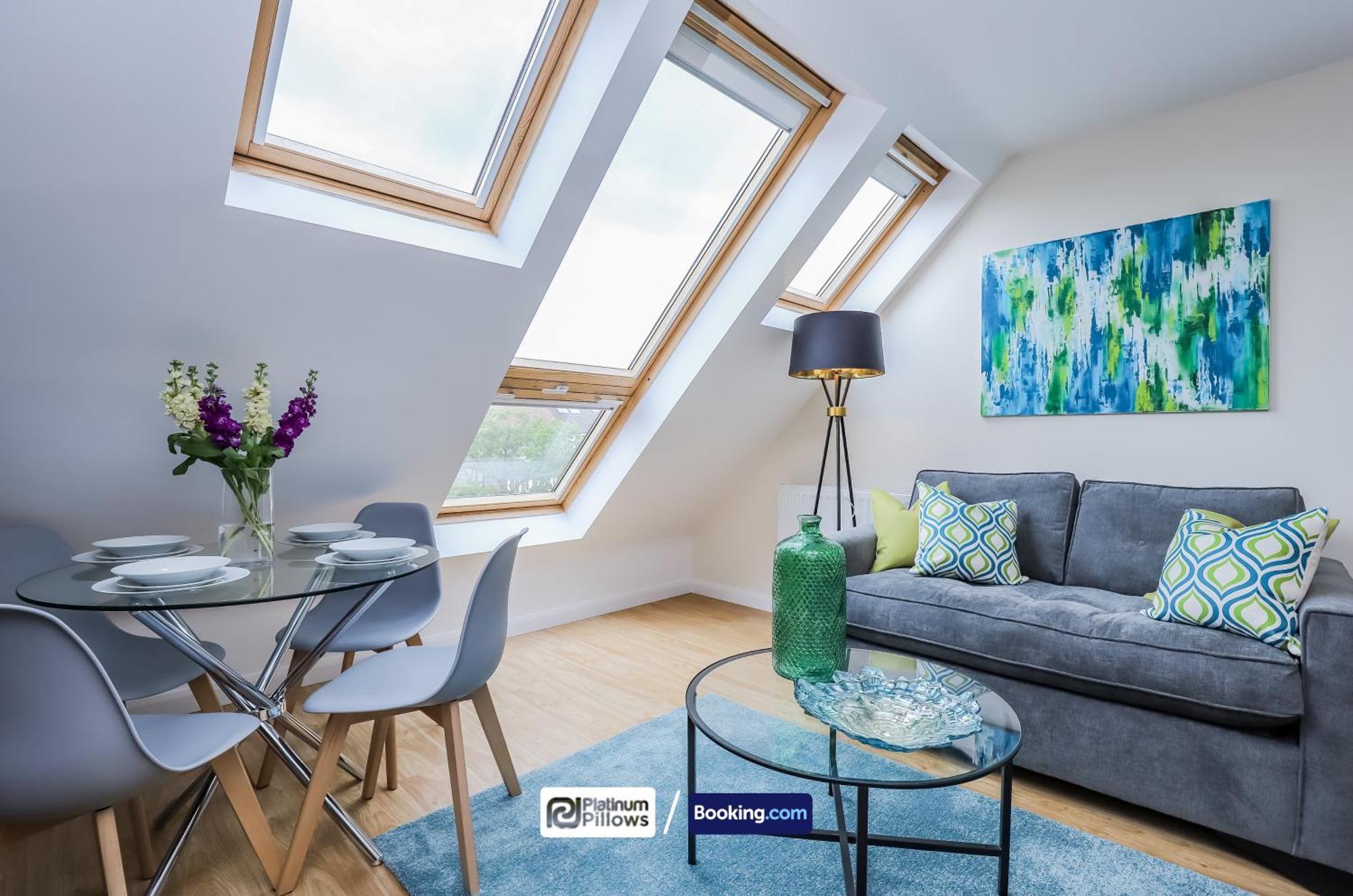 Apartment Modern Oxford 2 Bedroom Apartments, Families & Contractor Accommodation, Near John Radcliffe Hospital *