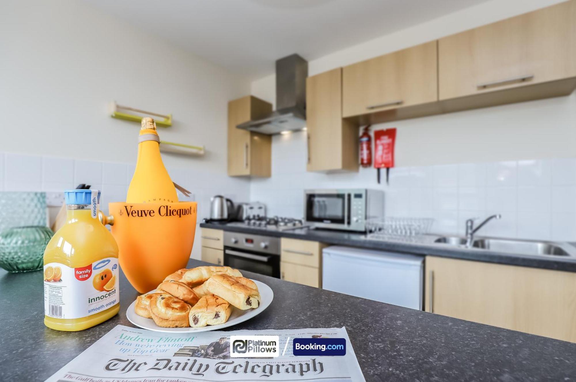 Modern Oxford 2 Bedroom Apartments, Families & Contractor Accommodation, Near John Radcliffe Hospital * Oxford